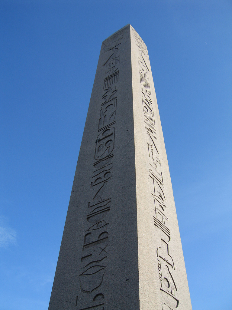 Iconic image of egyptian monolith